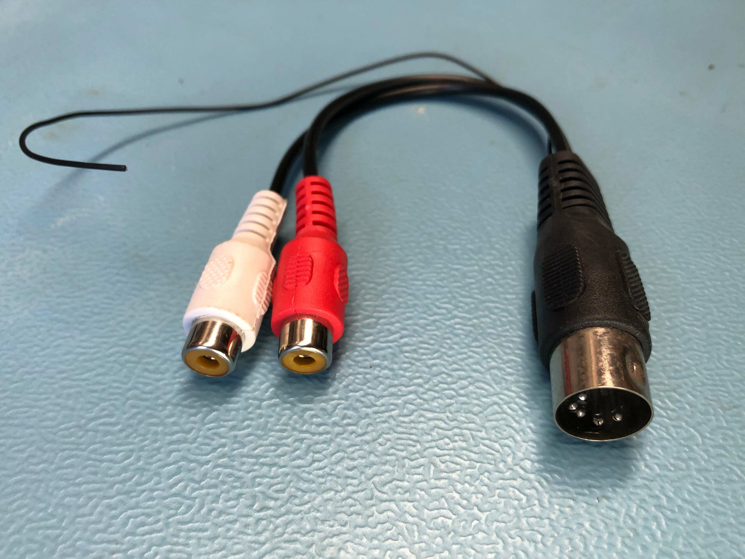Audio Adapter Kabel DIN Stecker 5 polig auf 2x Cinch Buchse 0,2 m