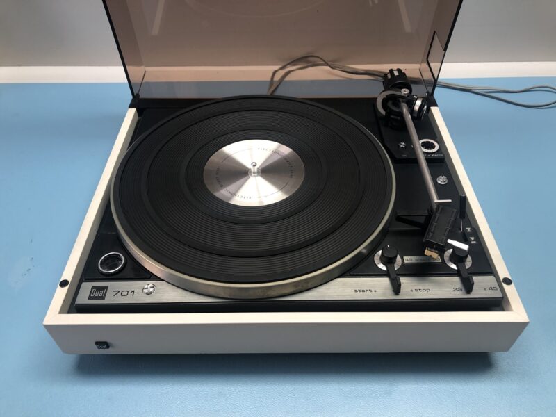 Plattenspieler DUAL CS 701