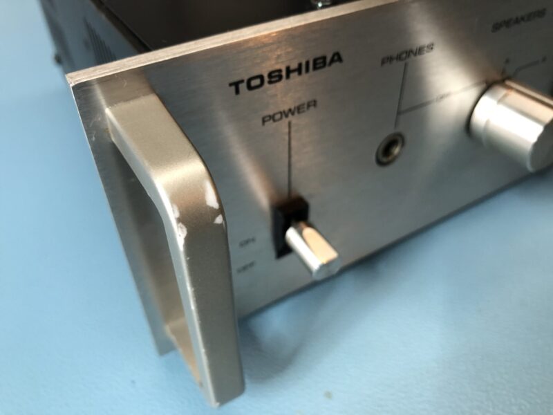 Toshiba SC-330 Stereo-Endverstärker – Bild 6