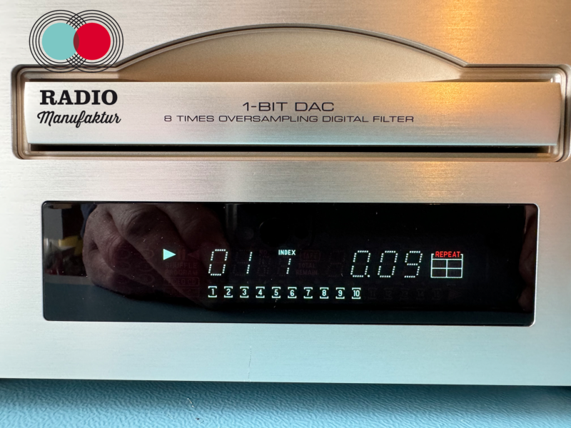 TEAC Reference 500. HiFi-Anlage bestehend aus Verstärker, Tuner und CD-Player. – Bild 9