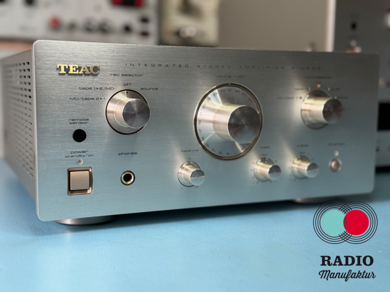 TEAC Reference 500. HiFi-Anlage bestehend aus Verstärker, Tuner und CD-Player. – Bild 3
