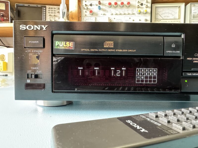 CD-Spieler SONY CDP-991 – Bild 1