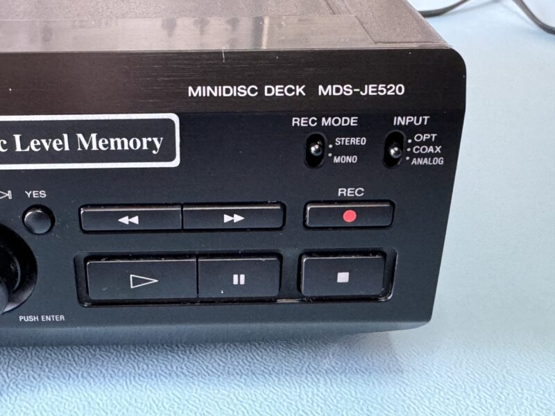 SONY MDS-JE520 mit originaler Fernbedienung – Bild 2