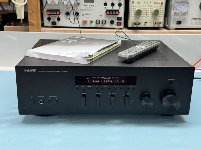 Receiver Yamaha R-S300