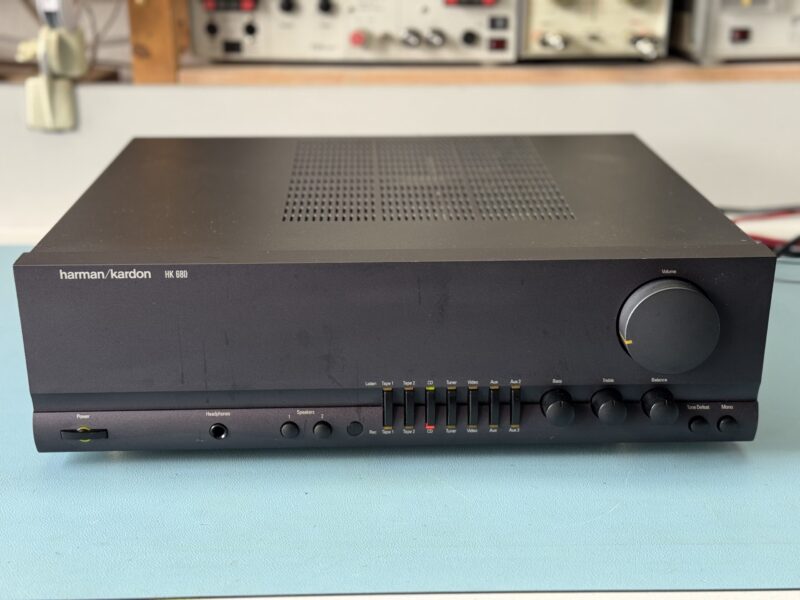 HARMAN KARDON HK680 mit Fernbedienung