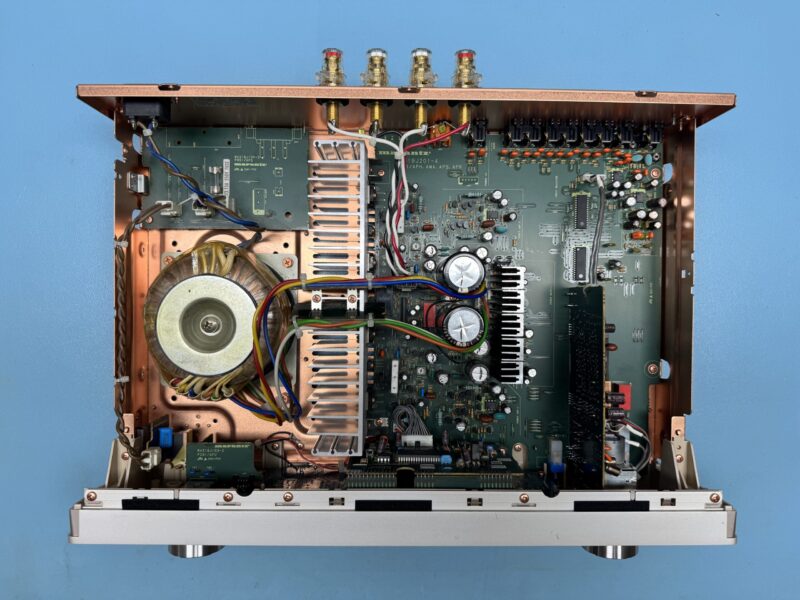 Marantz Vollverstärker PM 8200 (2001-2003) – Bild 11
