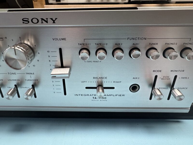 SONY Vollverstärker TA-1150 (1973-1977) – Bild 5