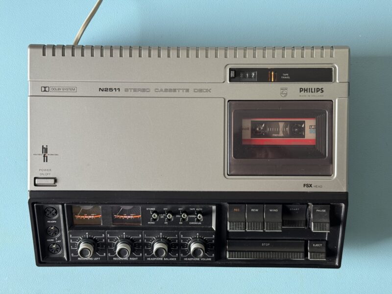 PHILIPS Stereo Cassette Deck N2511 (1976-1979) – Bild 1