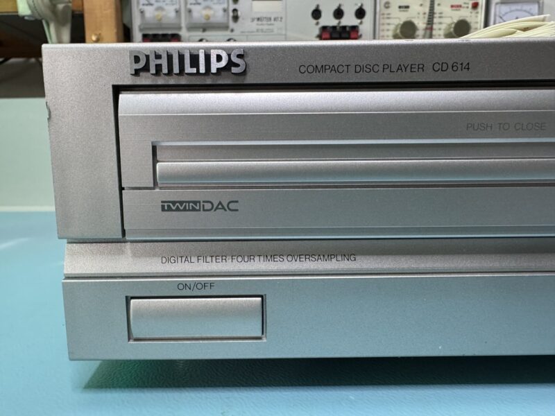 PHILIPS CD-Spieler CD 614 (Silber) mit Fernbedienung (1990) – Bild 4
