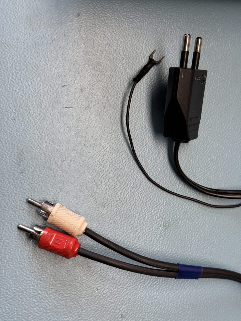 Direct-Drive Plattenspieler Technics SL-2000 – Bild 10