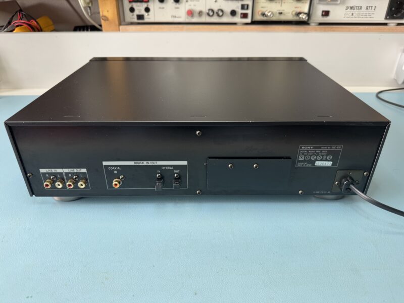 SONY DAT-Rekorder DTC-670 – Bild 11