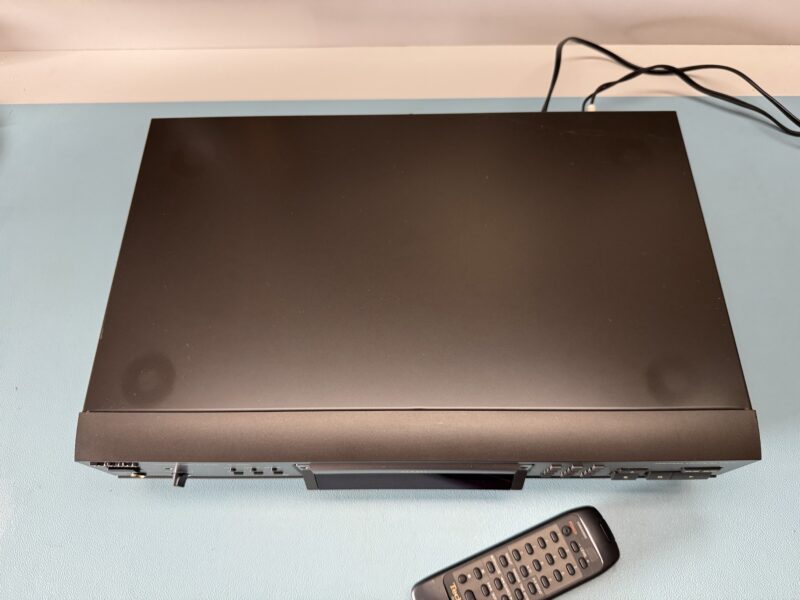 CD-Spieler TECHNICS SL-PG5 - mit Fernbedienung – Bild 1