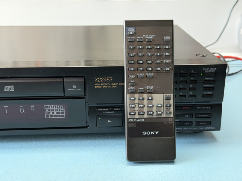 CD-Spieler SONY CDP-X229ES – Bild 14