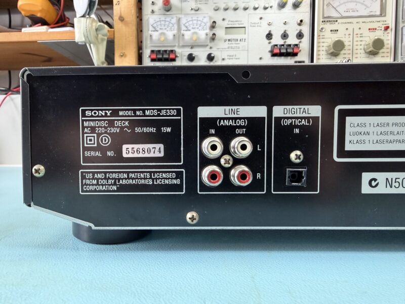 SONY MiniDisk-Deck MDS-JE330 – Bild 1