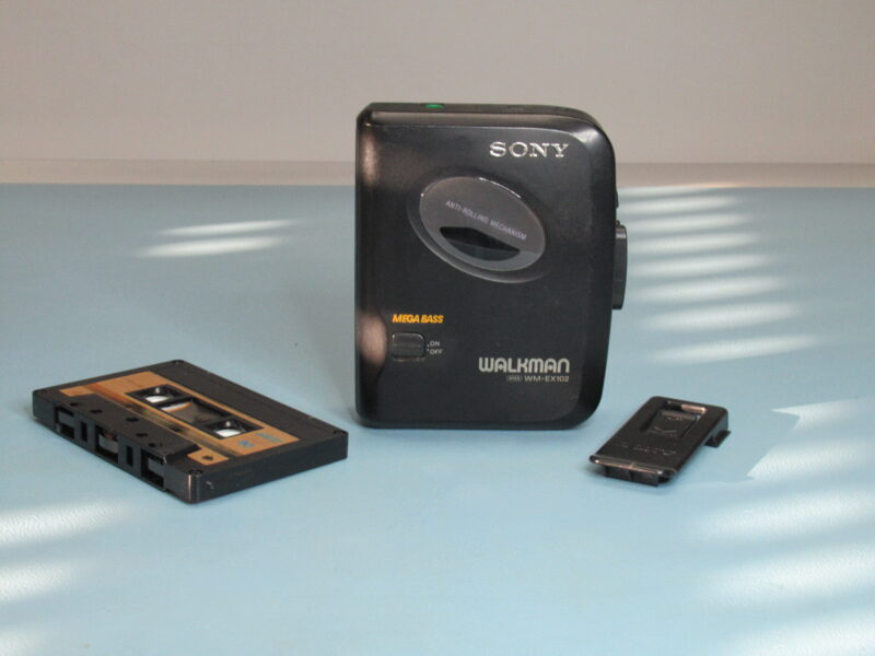 SONY WM-EX102