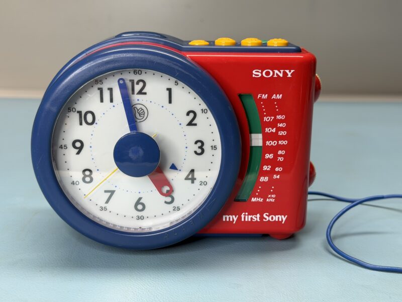 my first Sony  - Radiowecker SONY ICF-A6500 – Bild 4