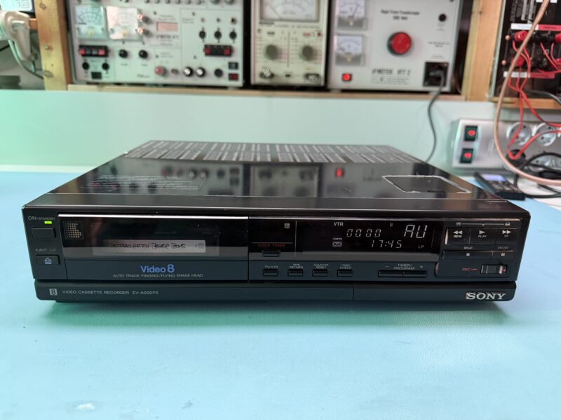 SONY EV-A200PS V8-Video-Recorder - mit Defekt als Bastlerware