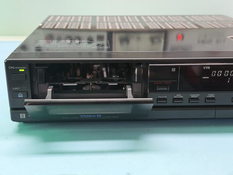 SONY EV-A200PS V8-Video-Recorder - mit Defekt als Bastlerware – Bild 1