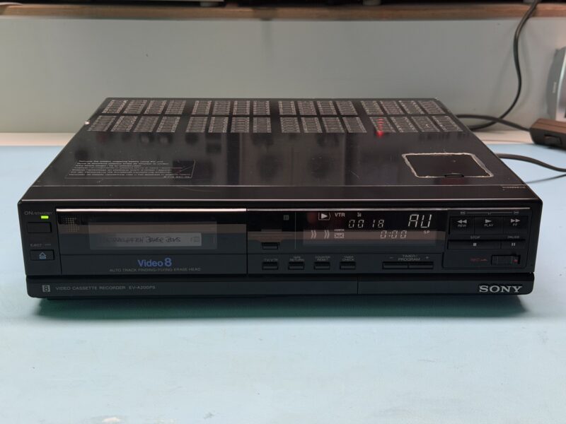 SONY EV-A200PS V8-Video-Recorder - mit Defekt als Bastlerware – Bild 12