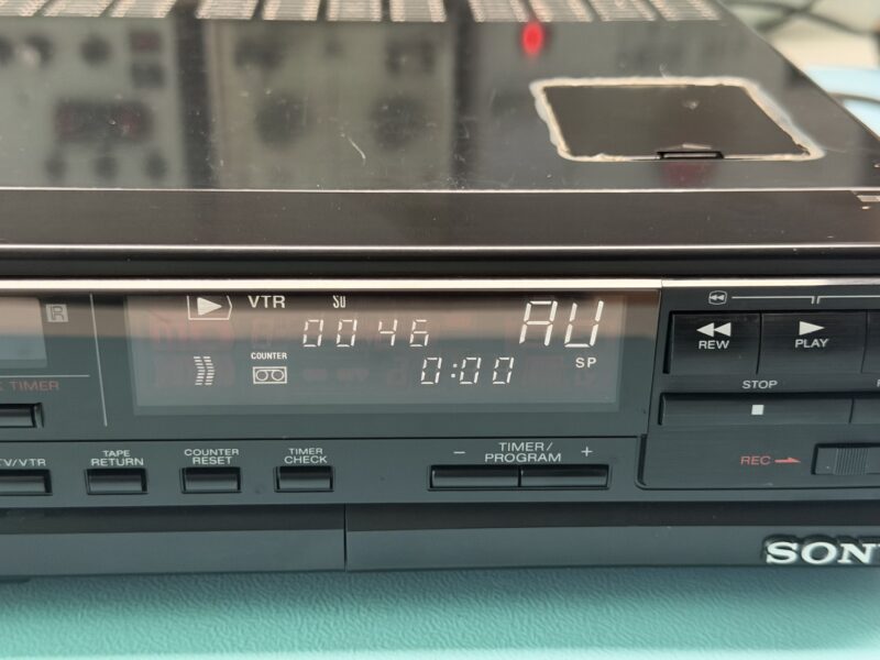 SONY EV-A200PS V8-Video-Recorder - mit Defekt als Bastlerware – Bild 11